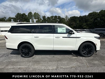 2025 Lincoln Navigator L Reserve