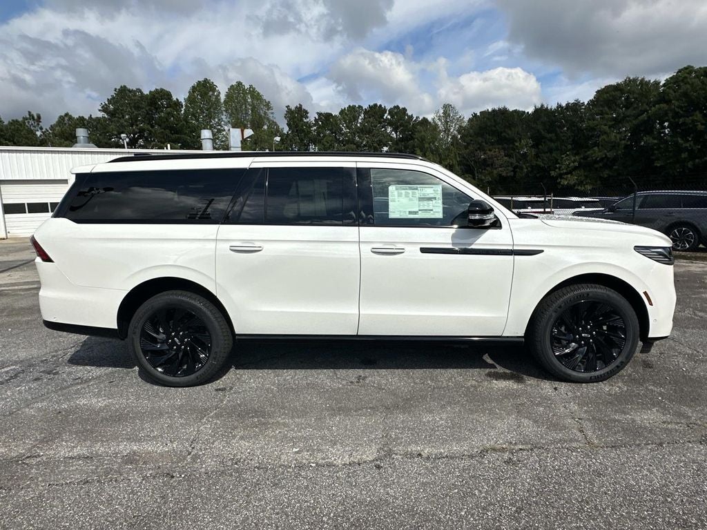 2025 Lincoln Navigator L Reserve