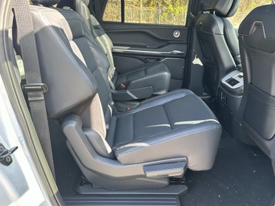 2025 Lincoln Navigator L Reserve