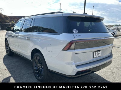 2025 Lincoln Navigator L Reserve