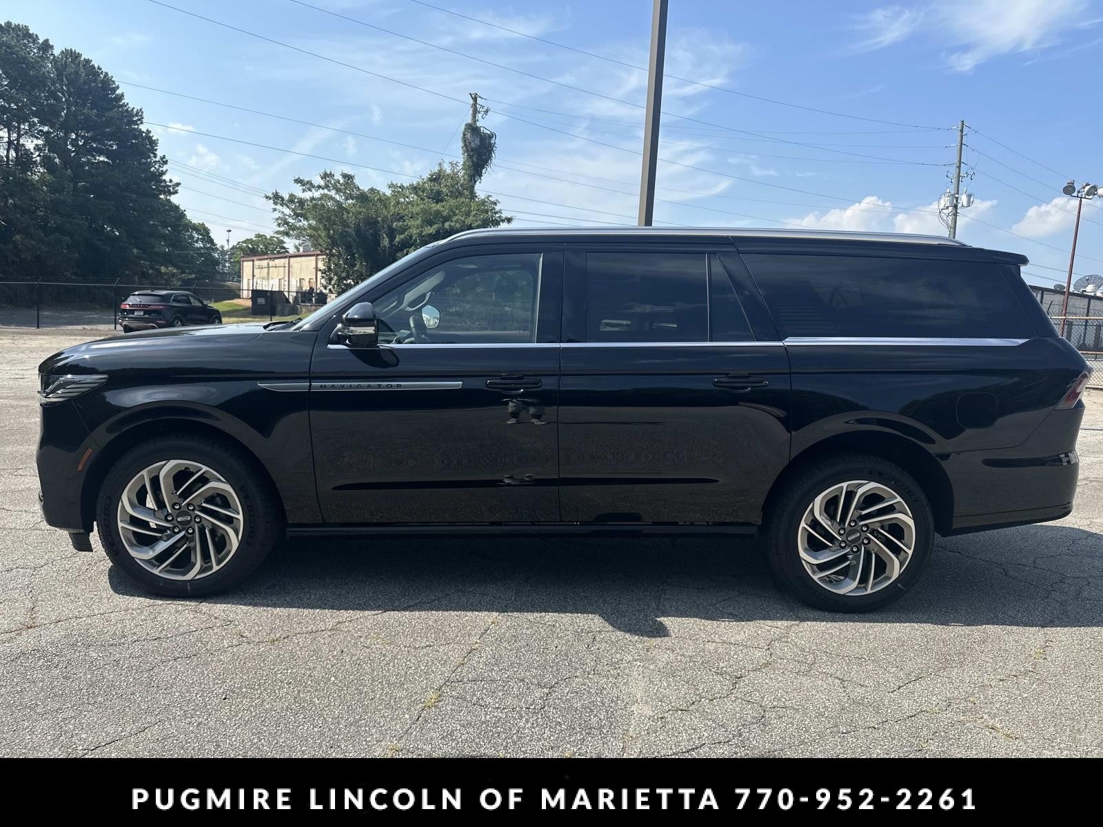2026 Lincoln Navigator L Reserve
