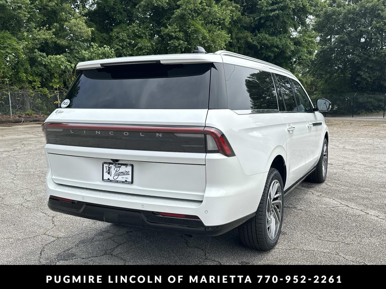 2026 Lincoln Navigator L Reserve
