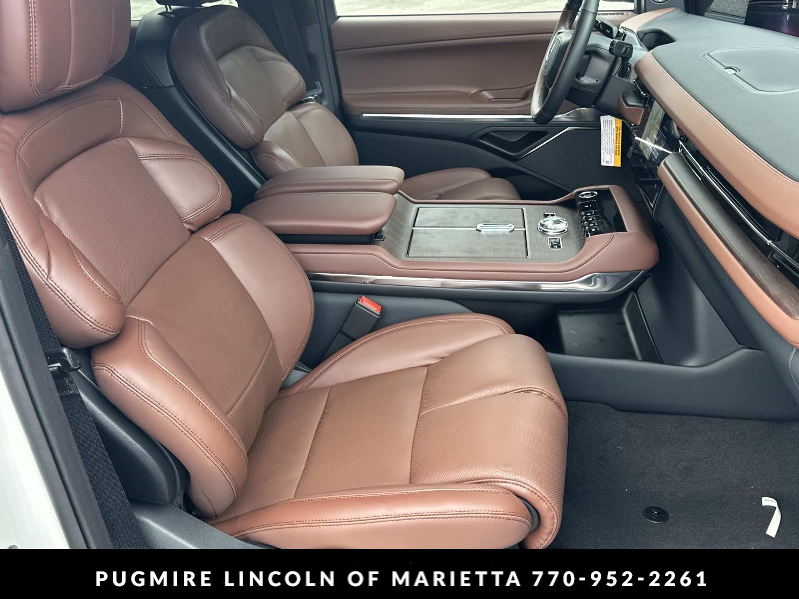 2026 Lincoln Navigator L Reserve