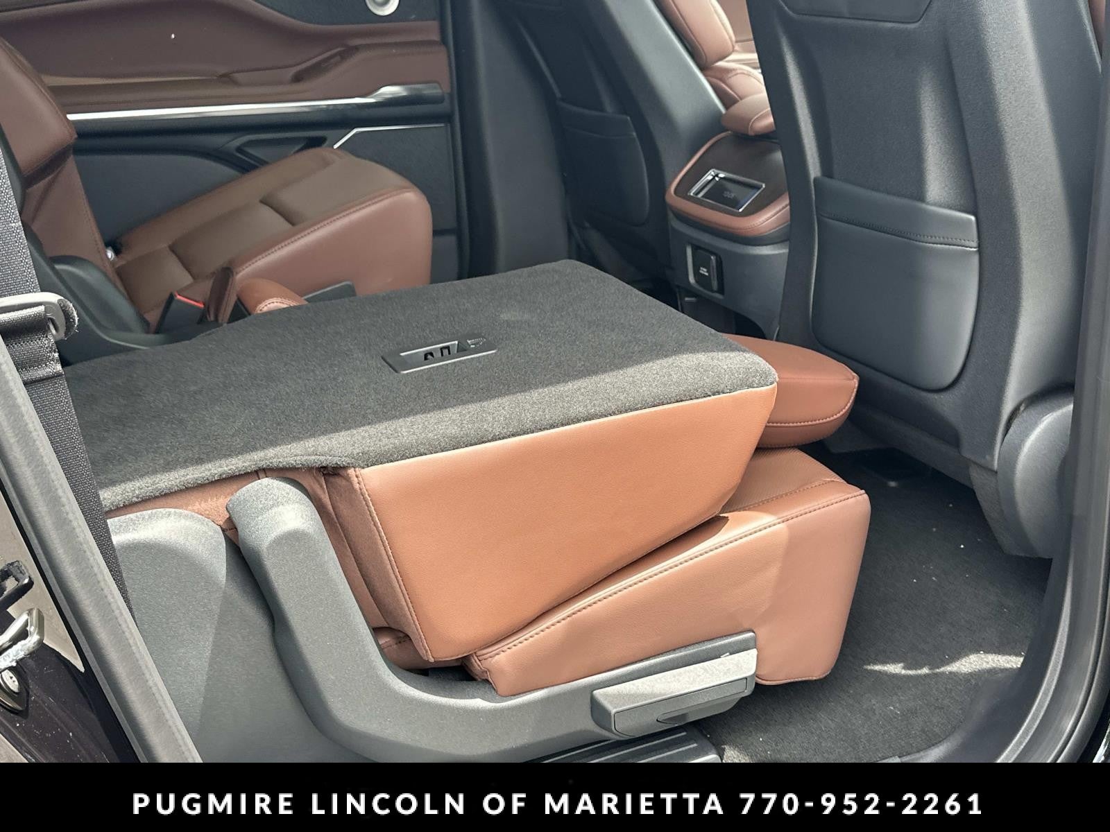 2026 Lincoln Navigator L Reserve