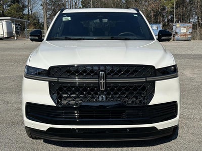2026 Lincoln Navigator L Reserve