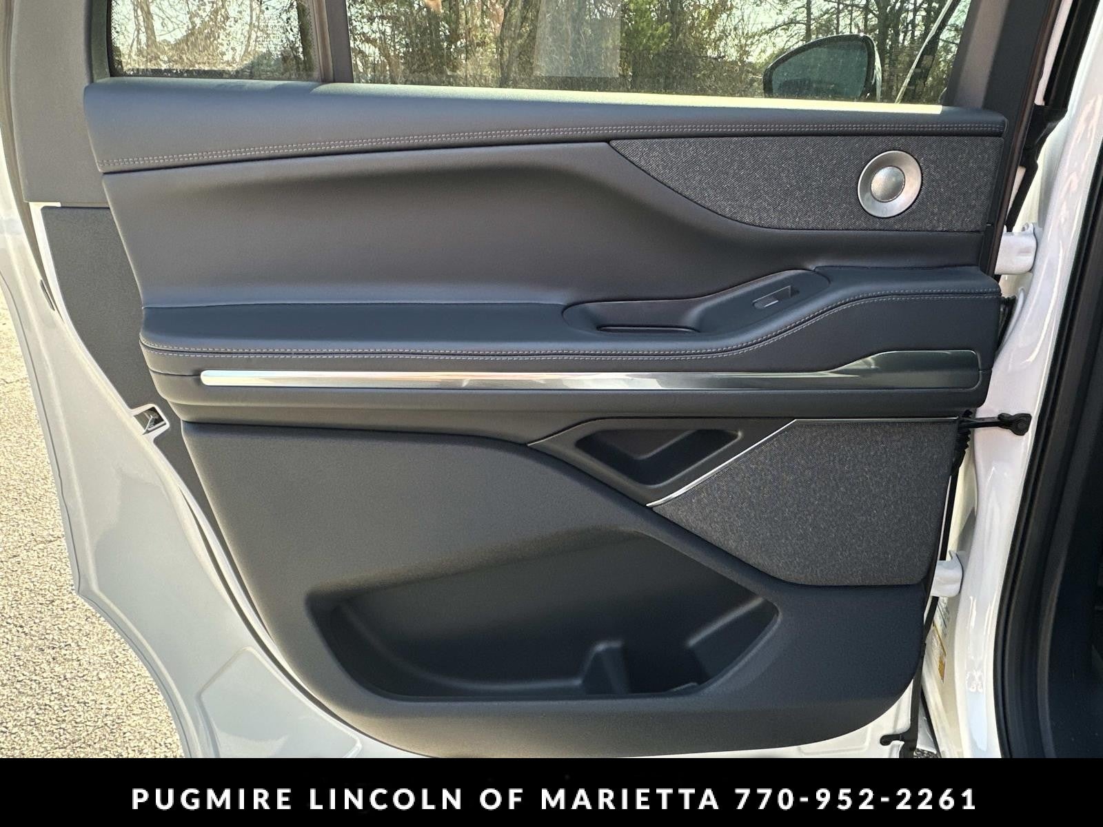 2026 Lincoln Navigator L Reserve