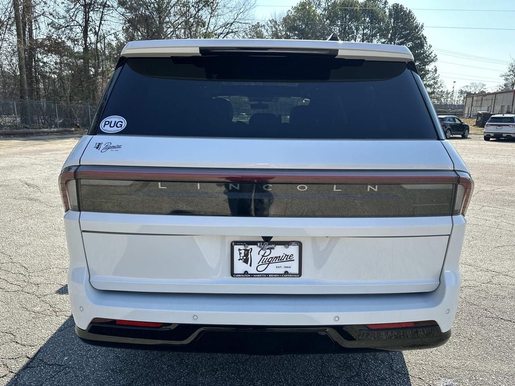 2026 Lincoln Navigator L Reserve