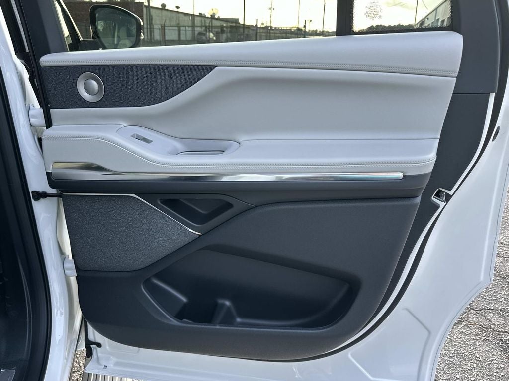 2026 Lincoln Navigator L Reserve