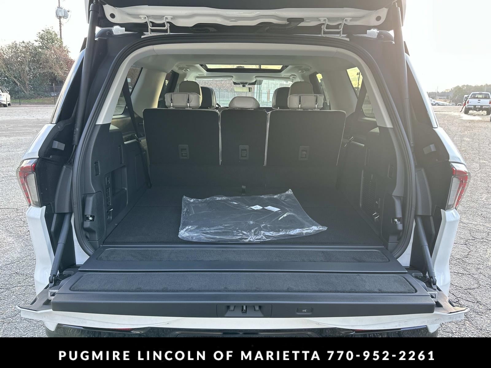 2026 Lincoln Navigator L Reserve