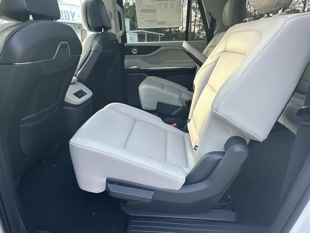 2026 Lincoln Navigator L Reserve