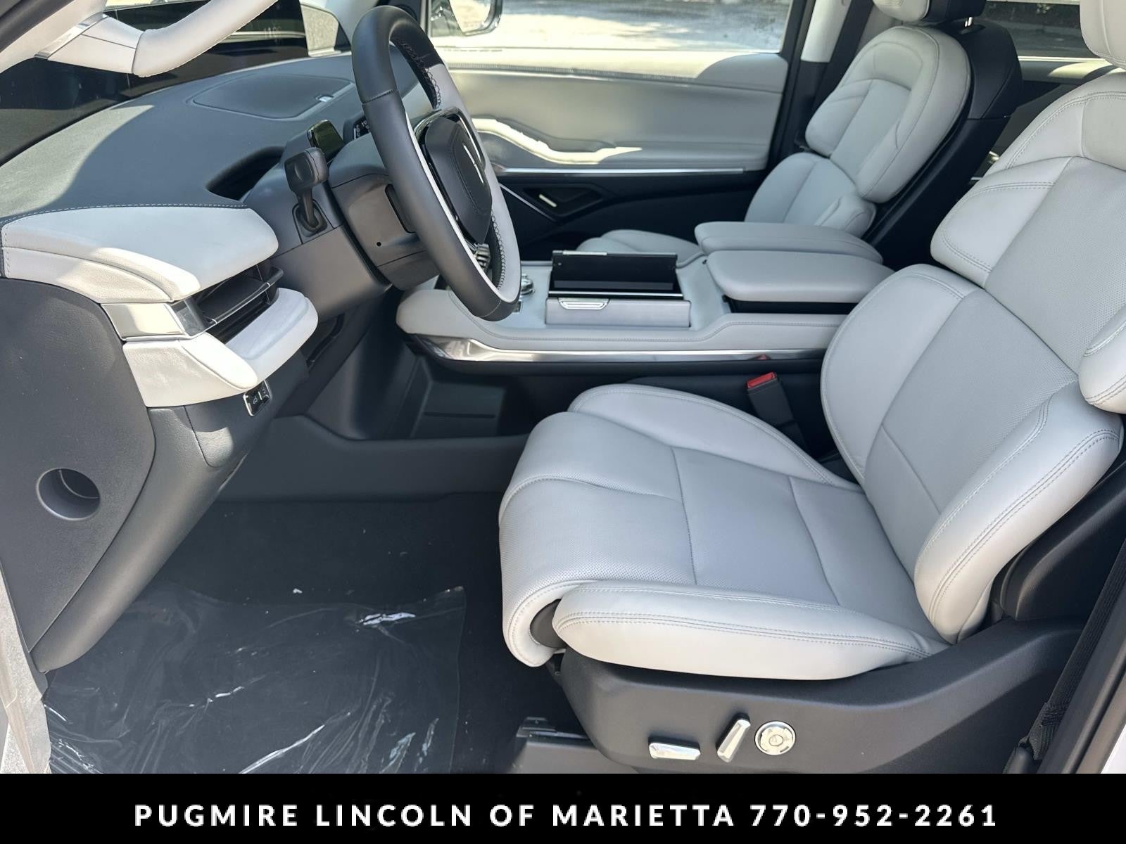 2026 Lincoln Navigator L Reserve