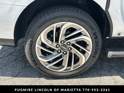 2026 Lincoln Navigator L Reserve