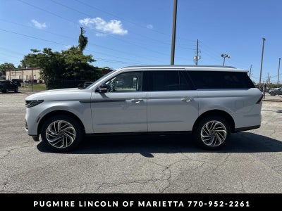 2026 Lincoln Navigator L Reserve
