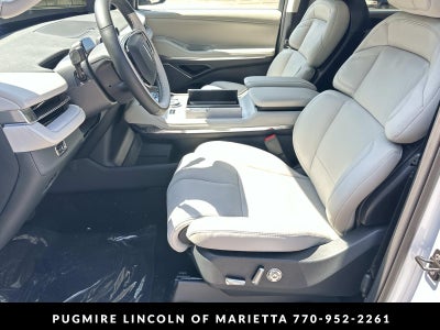 2026 Lincoln Navigator L Reserve