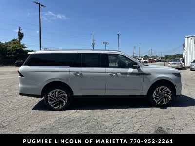 2026 Lincoln Navigator L Reserve