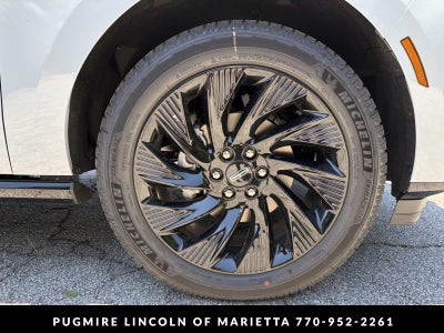2026 Lincoln Navigator L Reserve