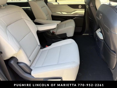 2026 Lincoln Navigator L Reserve