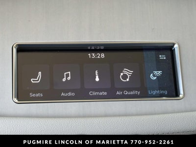 2026 Lincoln Navigator L Reserve
