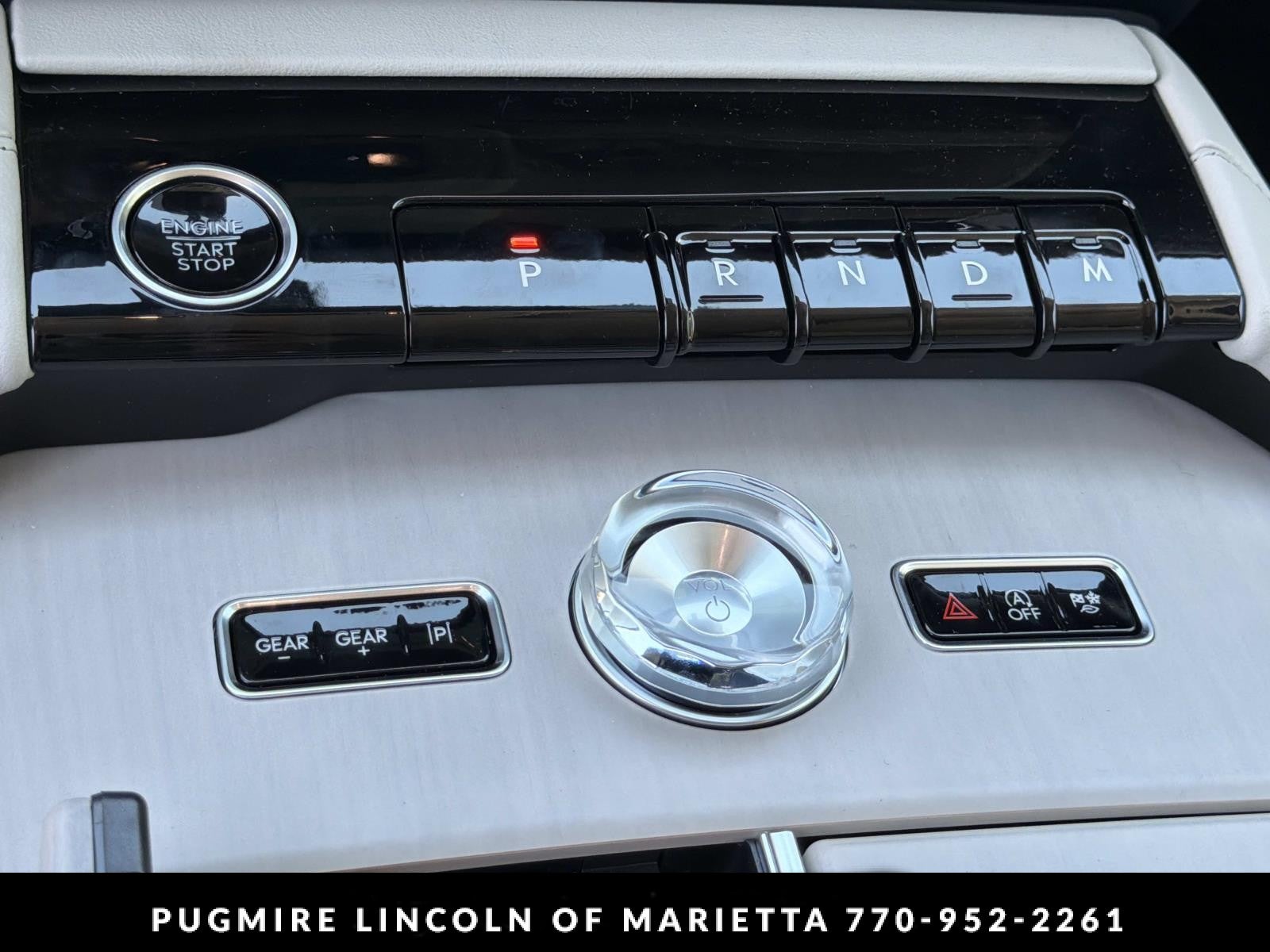 2026 Lincoln Navigator L Reserve