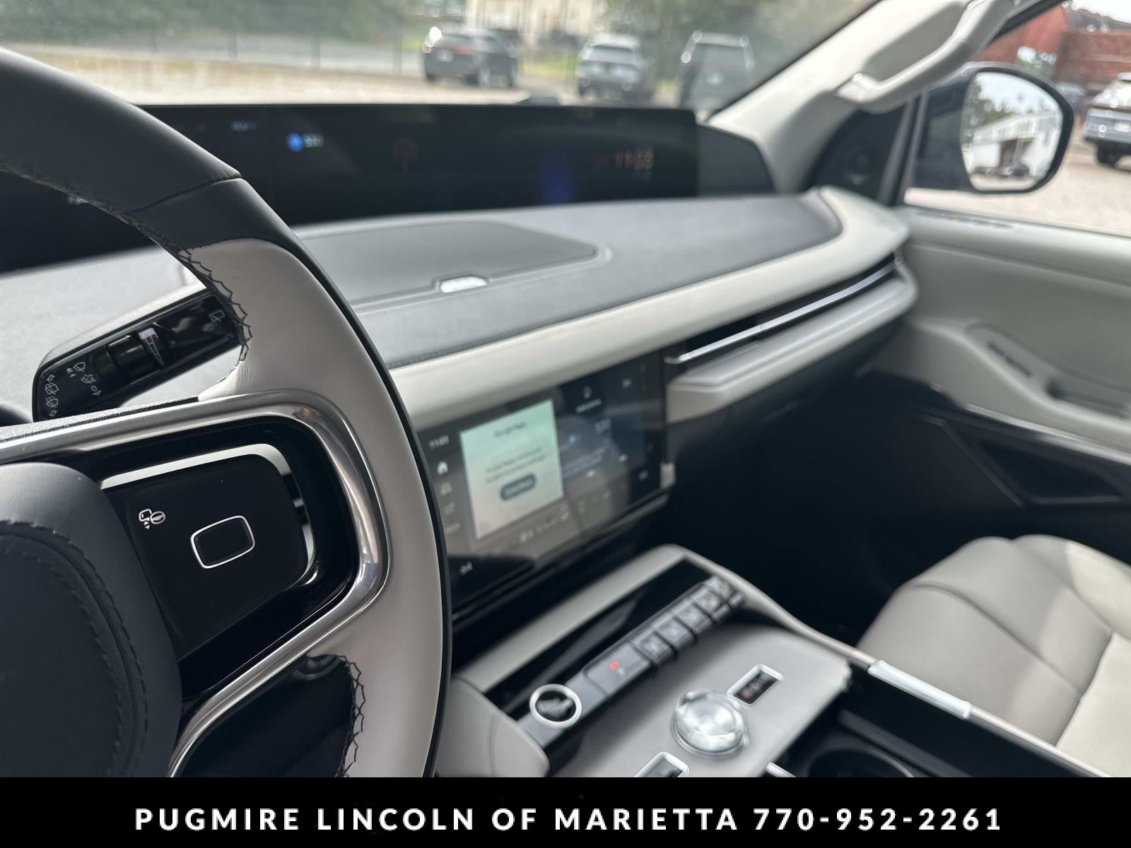 2026 Lincoln Navigator L Reserve