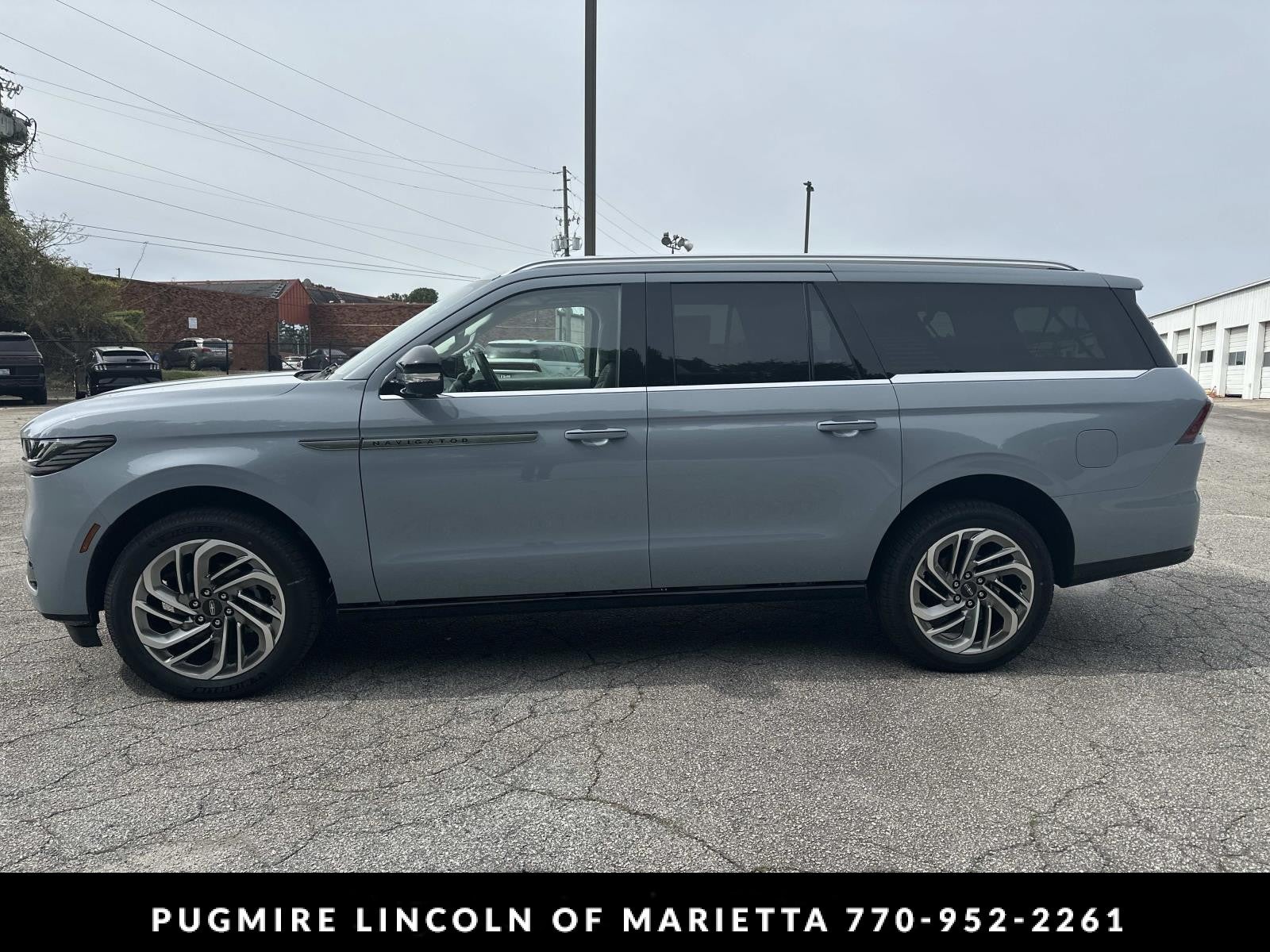 2026 Lincoln Navigator L Reserve