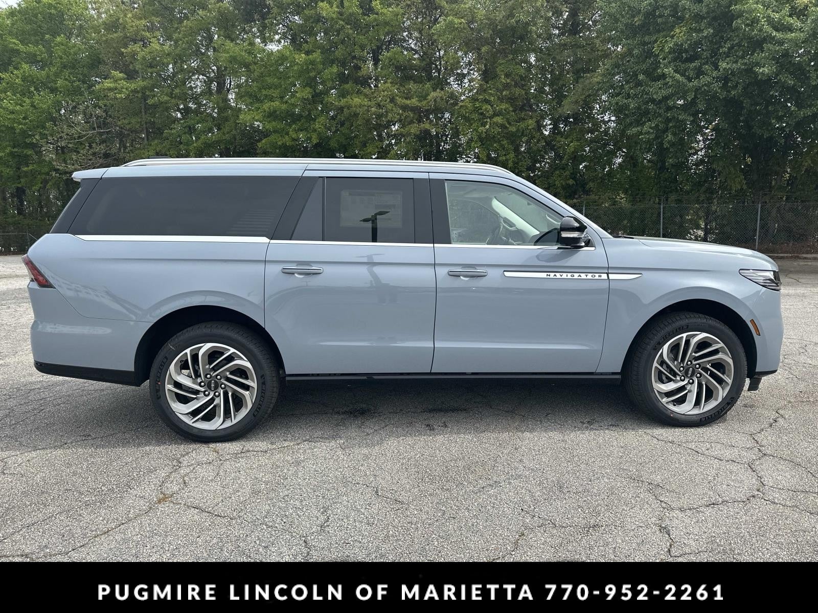 2026 Lincoln Navigator L Reserve