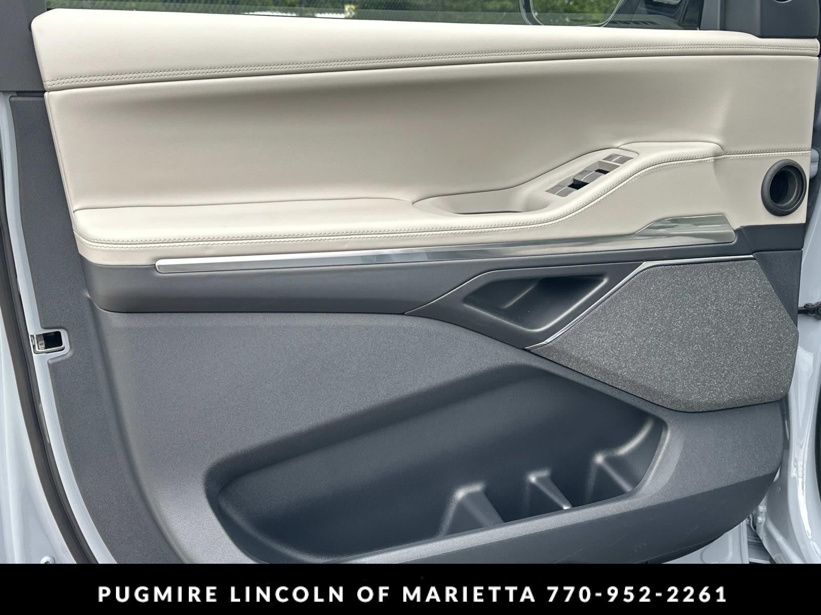2026 Lincoln Navigator L Reserve