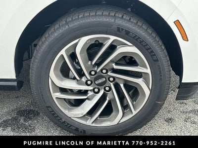 2027 Lincoln Navigator L Reserve
