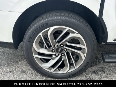 2027 Lincoln Navigator L Reserve