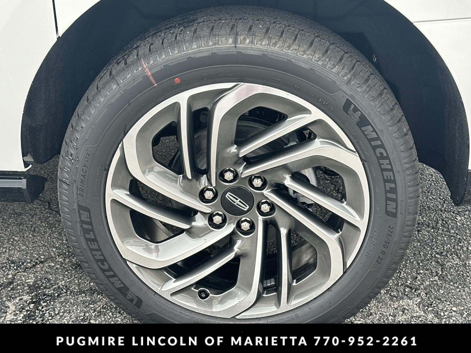 2027 Lincoln Navigator L Reserve