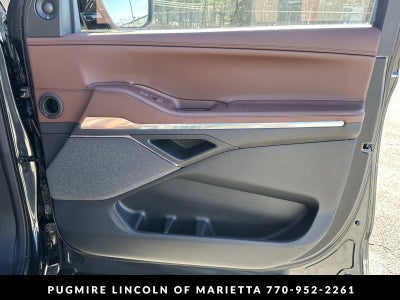 2026 Lincoln Navigator L Reserve