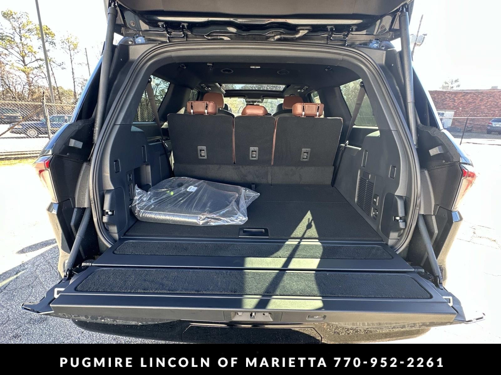 2026 Lincoln Navigator L Reserve