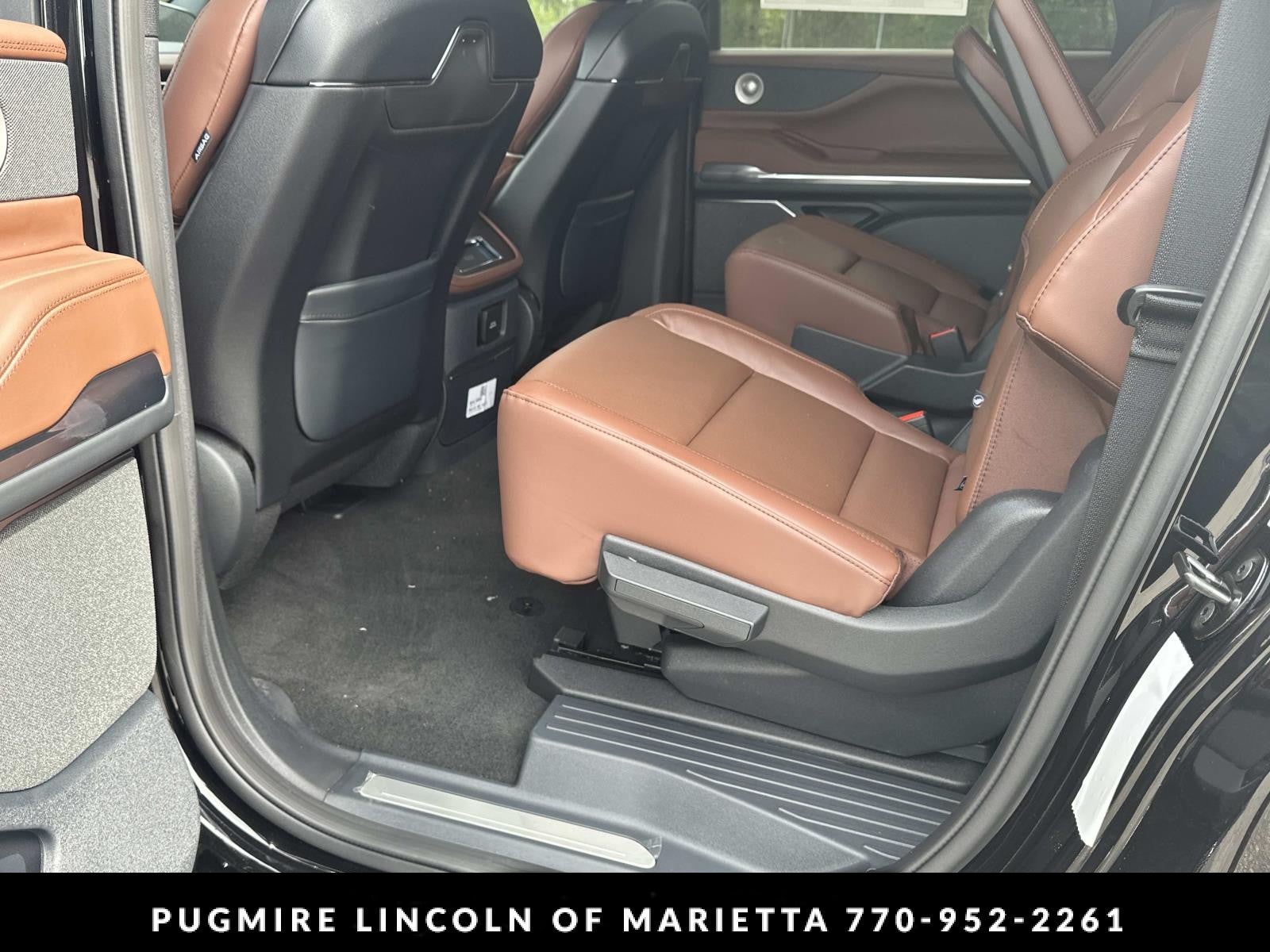 2026 Lincoln Navigator L Reserve