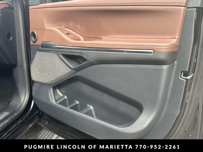 2026 Lincoln Navigator L Reserve