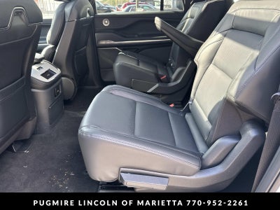 2025 Lincoln Navigator L Reserve