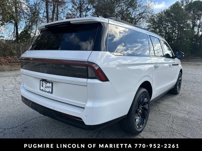 2025 Lincoln Navigator L Reserve