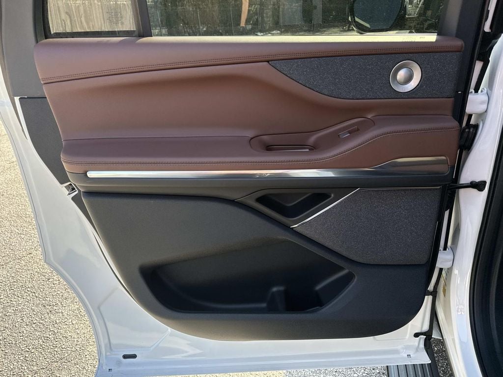 2026 Lincoln Navigator L Reserve