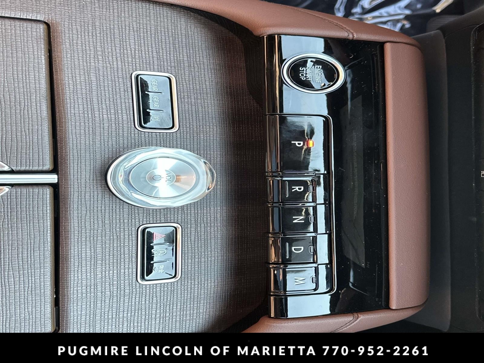 2026 Lincoln Navigator L Reserve