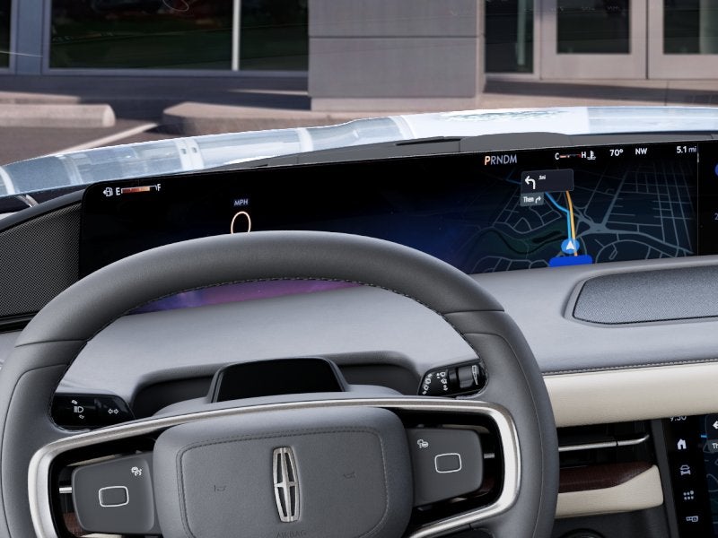 2027 Lincoln Navigator L Reserve