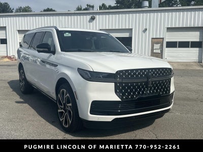 2027 Lincoln Navigator L Black Label