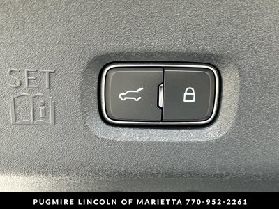 2027 Lincoln Navigator L Black Label