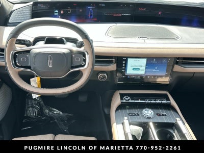 2027 Lincoln Navigator L Black Label