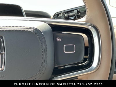 2027 Lincoln Navigator L Black Label