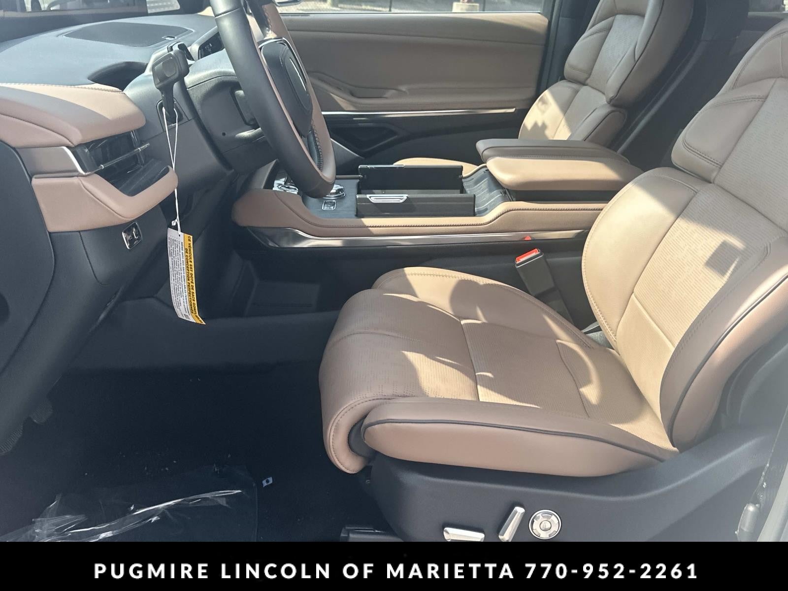 2027 Lincoln Navigator L Black Label