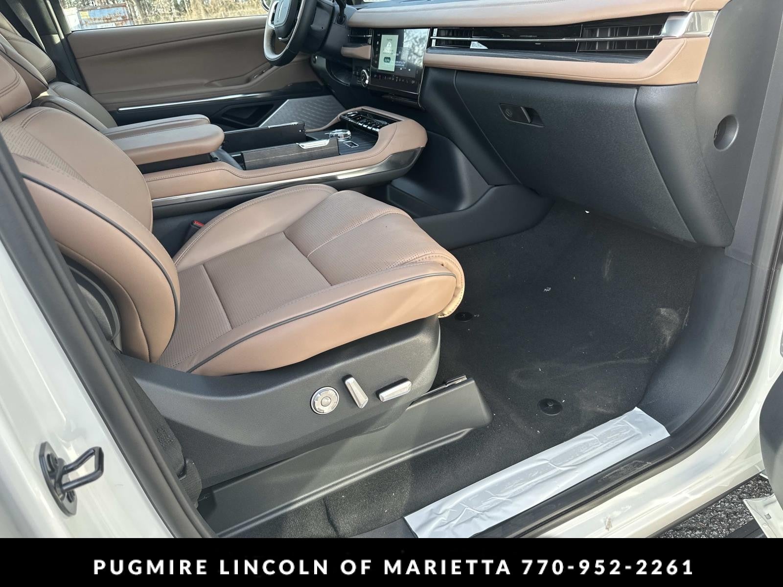 2026 Lincoln Navigator L Black Label