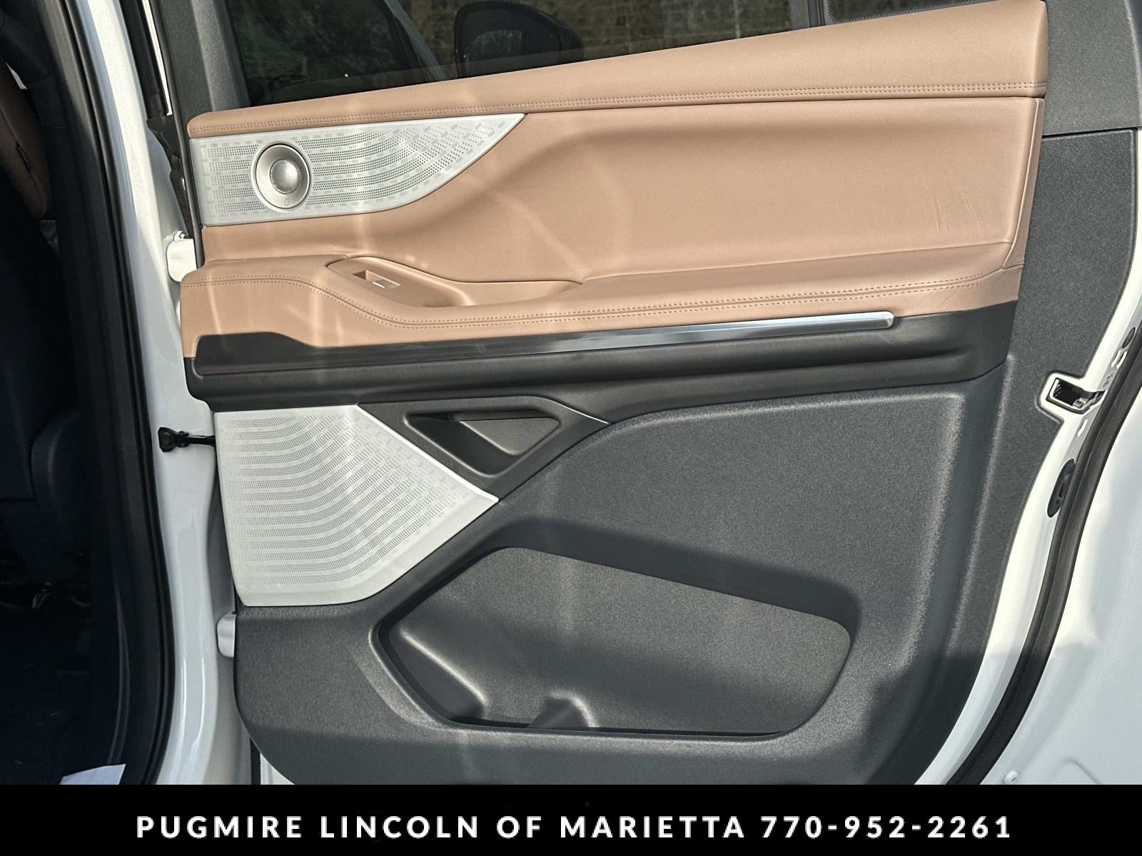 2026 Lincoln Navigator L Black Label