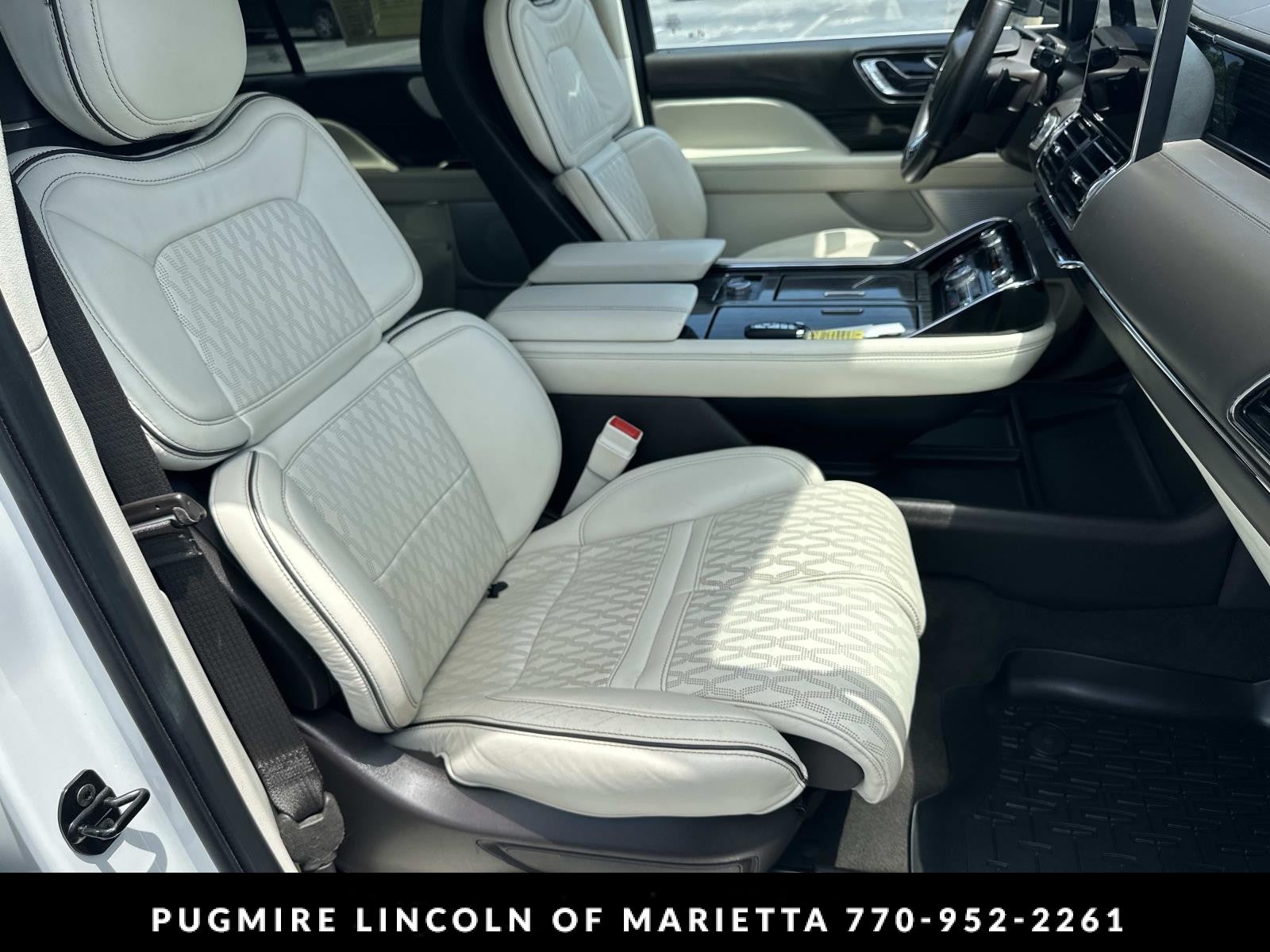 2023 Lincoln Navigator L Black Label