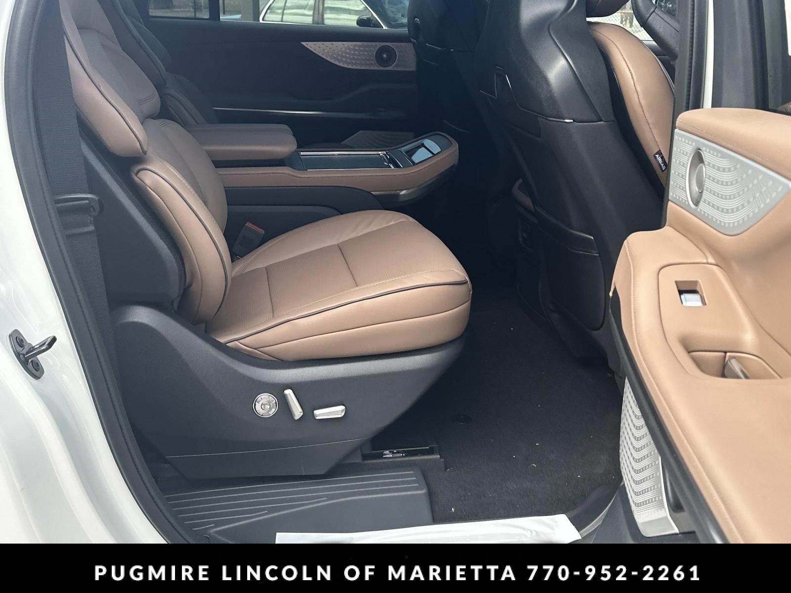 2026 Lincoln Navigator L Black Label