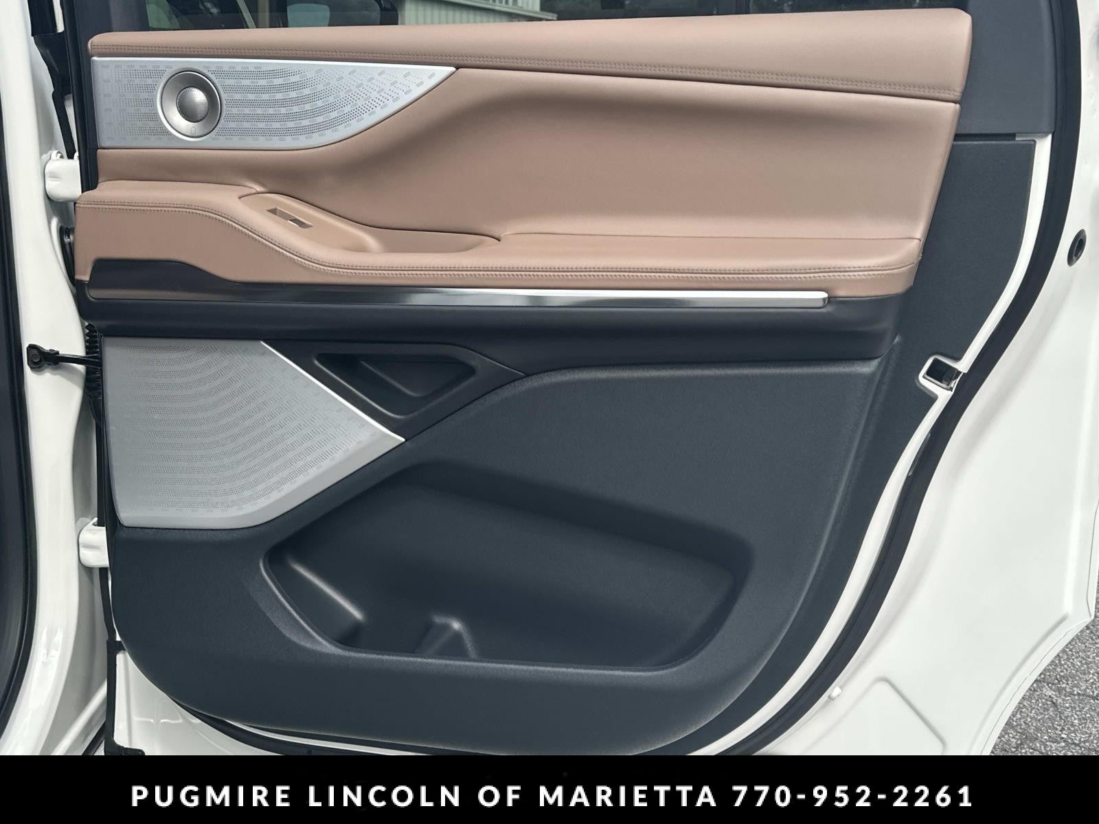 2026 Lincoln Navigator L Black Label