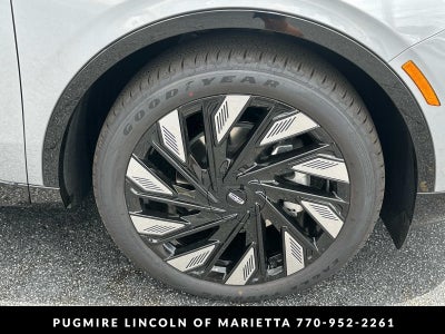 2025 Lincoln Nautilus Reserve